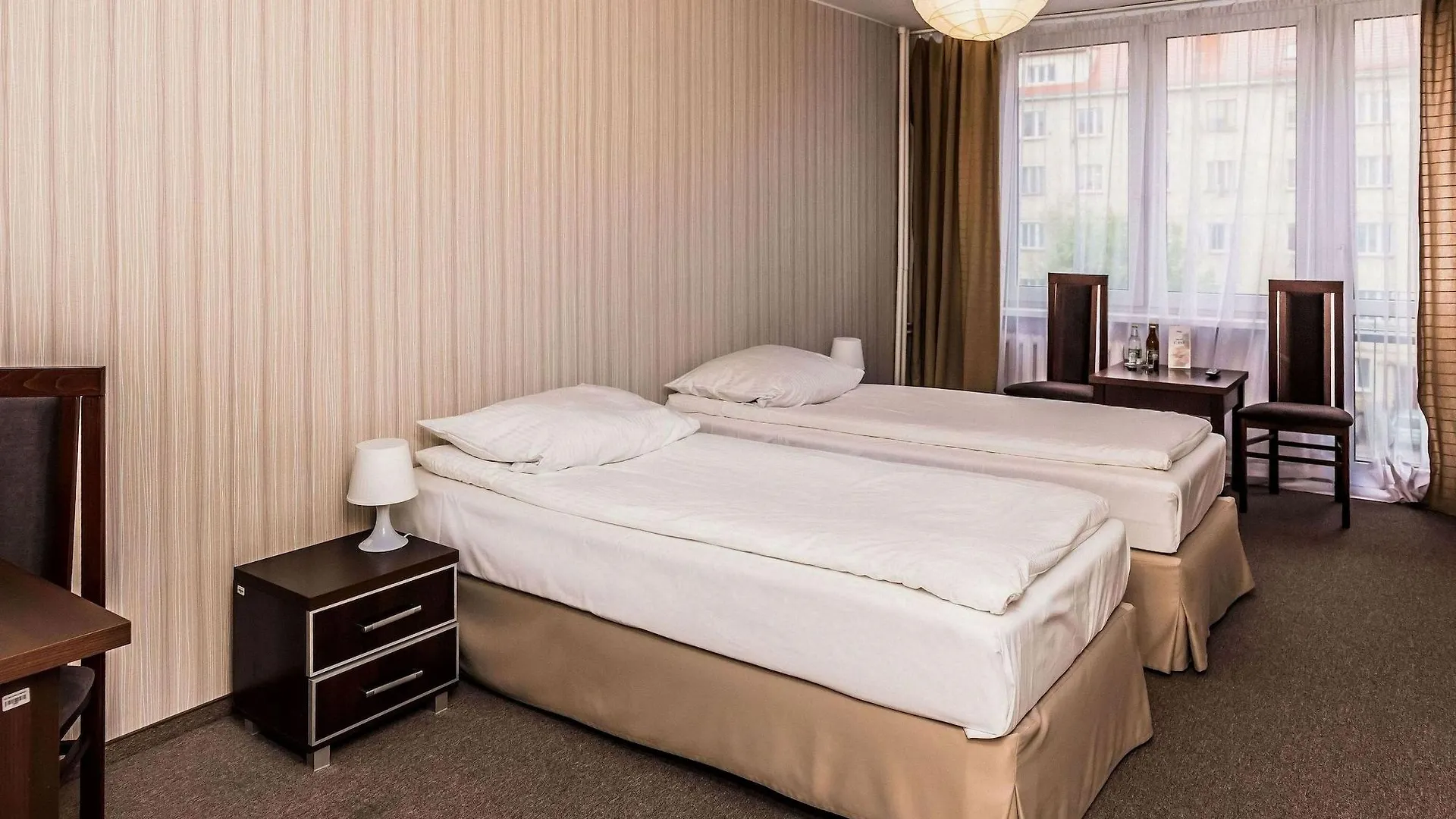 Отель Four Points By Sheraton Вроцлав