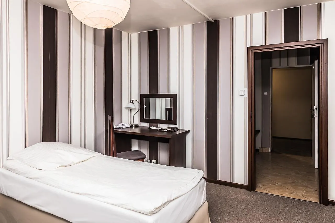 Отель Four Points By Sheraton Вроцлав